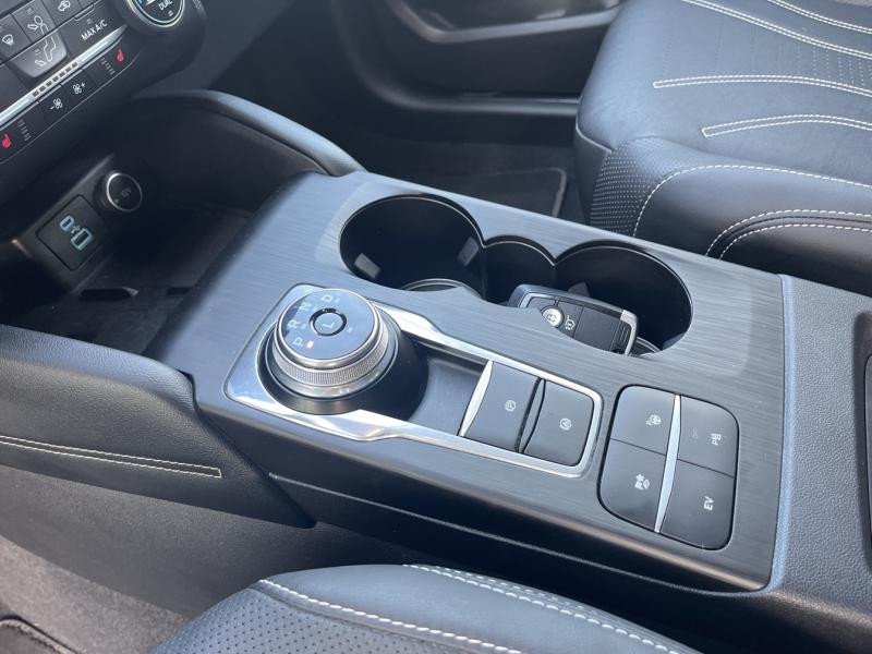 Ford Kuga 2.5 Duratec 225ch PowerSplit PHEV Vignale e-CVT  occasion  Fleury-les-Aubrais - photo n20