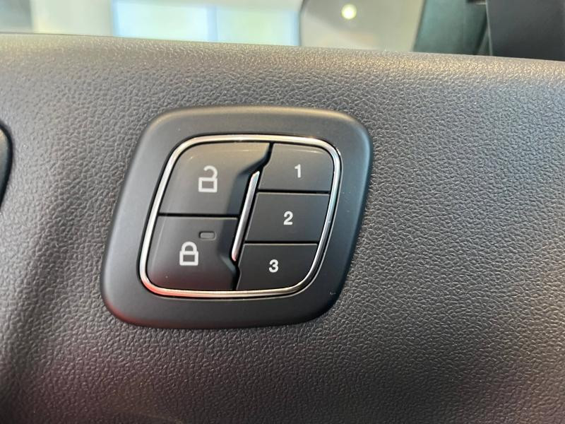 Ford Kuga 2.5 Duratec 243ch Hybride Rechargeable ST-Line X Powershift  occasion � Fleury-les-Aubrais - photo n�12