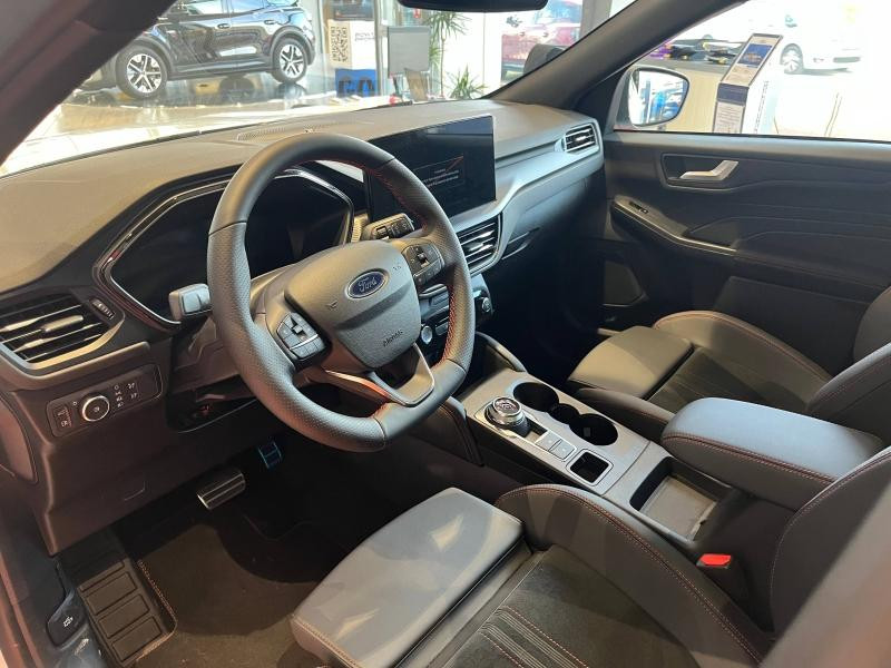 Ford Kuga 2.5 Duratec 243ch Hybride Rechargeable ST-Line X Powershift  occasion � Fleury-les-Aubrais - photo n�10