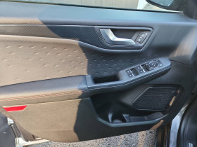 Ford Kuga Kuga 1.5 EcoBlue 120 S&S BVA8 ST-Line 5p  occasion � Lescure-d'Albigeois - photo n�14