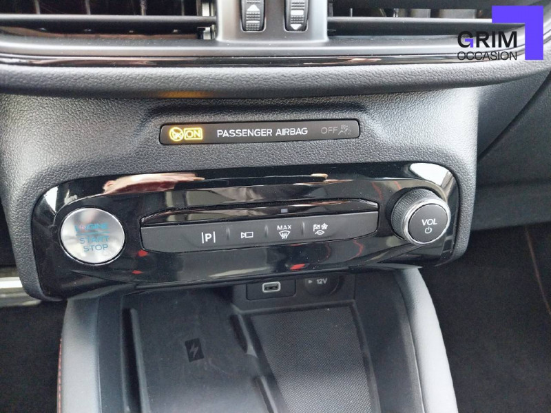Ford Kuga Kuga 2.5 Duratec 180 ch FlexiFuel FHEV E85 Powershift  occasion à Bziers - photo n°8