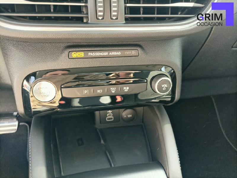 Ford Kuga Kuga 2.5 Duratec 180 ch FlexiFuel FHEV E85 Powershift  occasion  Valence - photo n8