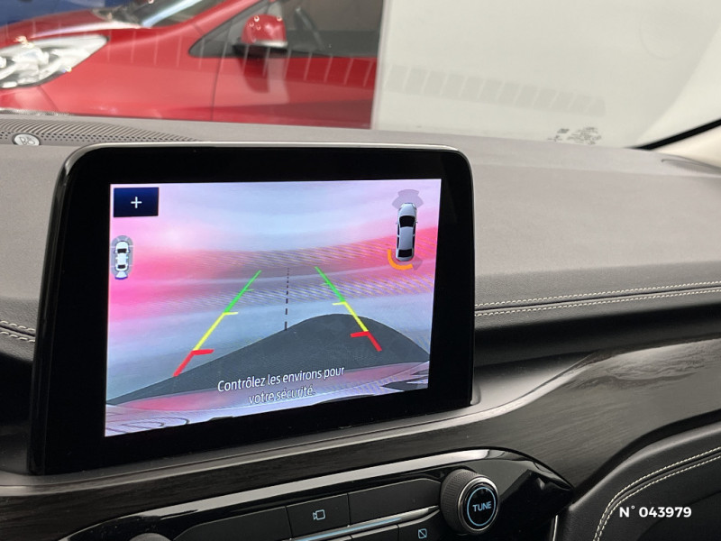 Ford Kuga Kuga 2.5 Duratec 190 ch FHEV e-CVT Titanium  occasion � Saint-Maximin - photo n�14