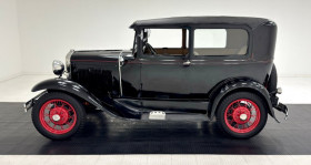 Ford Model A , garage GOOD TIMERS  LYON