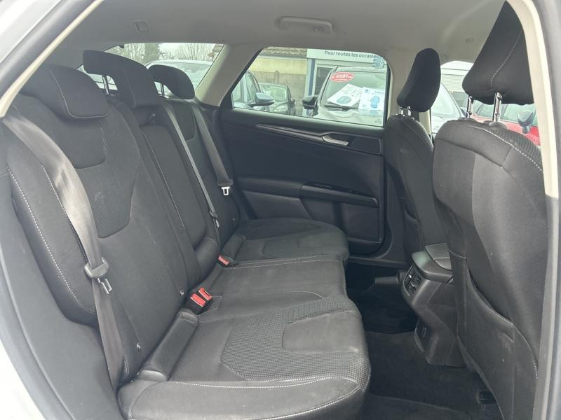 Ford Mondeo SW 2.0 HYBRID 187ch Titanium BVA  occasion � Beaune - photo n�12