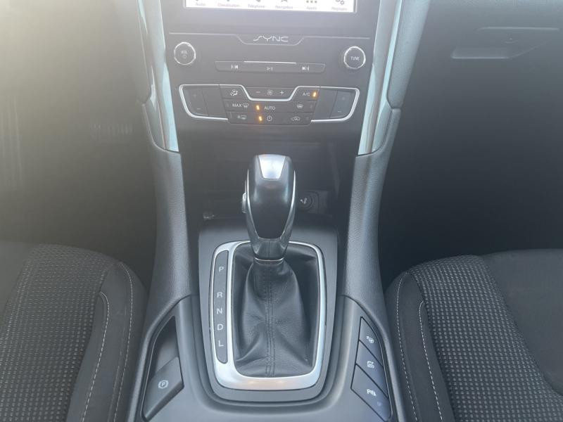 Ford Mondeo SW 2.0 HYBRID 187ch Titanium BVA 2019 - photo n°16 Ford Mondeo SW 2.0 HYBRID 187ch Titanium BVA  occasion à Dijon - photo n°16