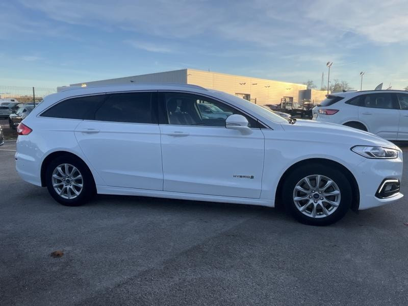 Ford Mondeo SW 2.0 HYBRID 187ch Titanium BVA 2019 - photo n°4 Ford Mondeo SW 2.0 HYBRID 187ch Titanium BVA  occasion à Dijon - photo n°4