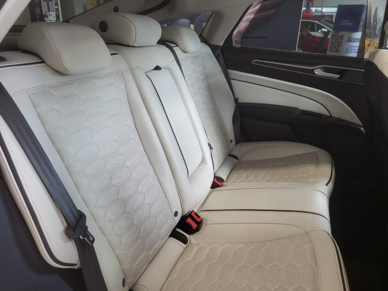 Ford Mondeo 2.0 EcoBlue 150ch Vignale BVA 5p  occasion  Chaumont - photo n12