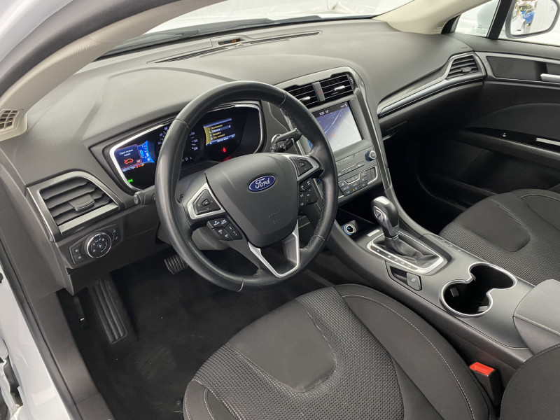 Ford Mondeo 2.0 Hybrid 187 BVA6 Titanium 5p  occasion  SAINT-GREGOIRE - photo n13