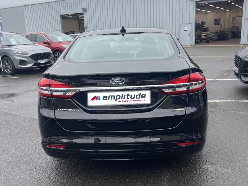 Ford Mondeo 2.0 HYBRID 187ch Titanium Business BVA 4p 7cv  occasion  Fleury-les-Aubrais - photo n6