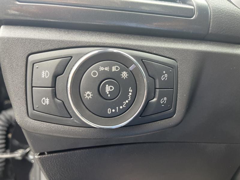 Ford Mondeo 2.0 HYBRID 187ch Titanium Business BVA 4p 7cv  occasion  Fleury-les-Aubrais - photo n17