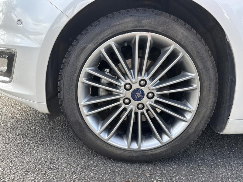 Ford Mondeo HYBRID 187ch Vignale BVA 4p  occasion  Saint-Doulchard - photo n9