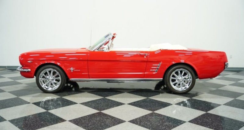 Ford Mustang  1966 - photo n°3 Ford Mustang   occasion à LYON - photo n°3