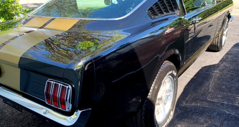 Ford Mustang  1965 - photo n°4 Ford Mustang   occasion à LYON - photo n°4