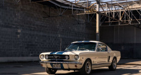 Ford Mustang , garage COLLECTOR CARS AUCTION  LYON