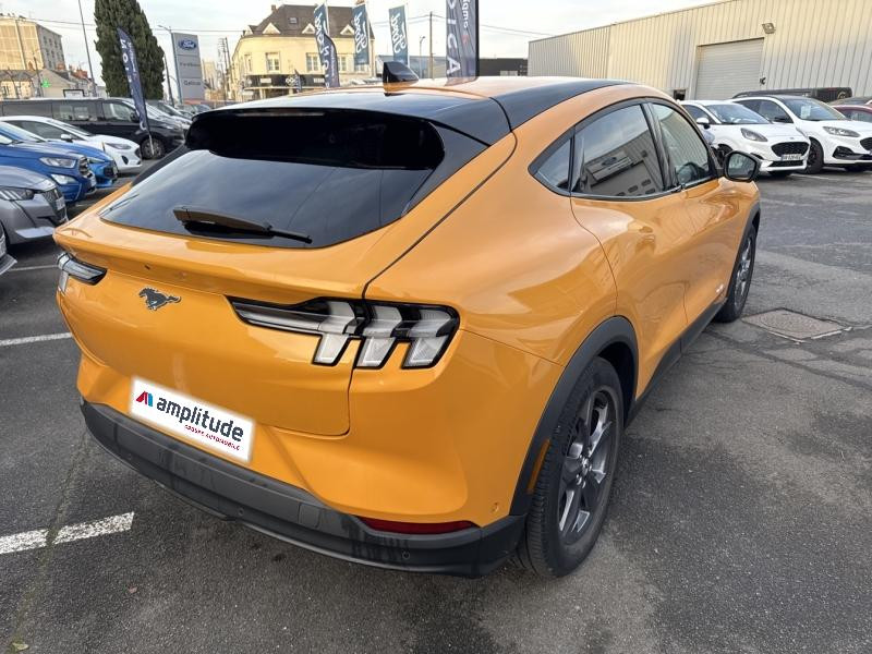 Ford Mustang 269ch Standard Range 72,6kWh Mach-E Propulsion  occasion  Fleury-les-Aubrais - photo n5