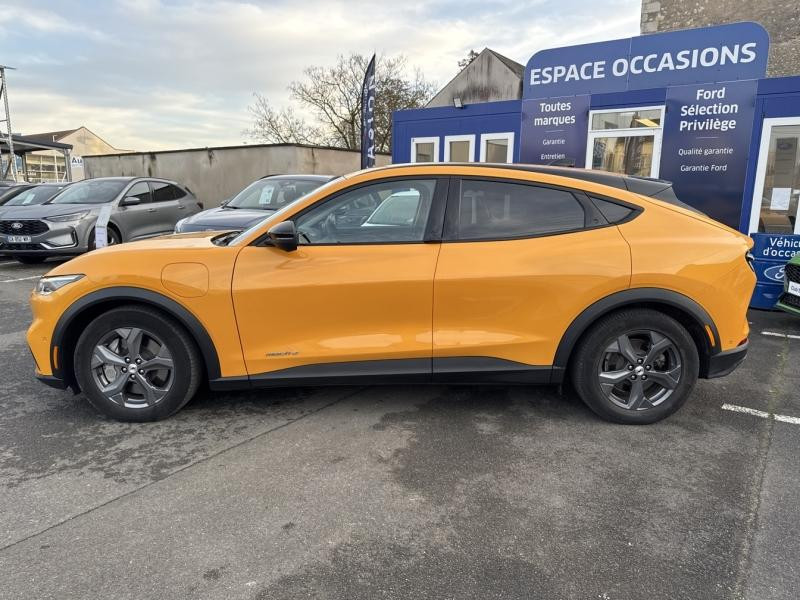 Ford Mustang 269ch Standard Range 72,6kWh Mach-E Propulsion  occasion � Fleury-les-Aubrais - photo n�8