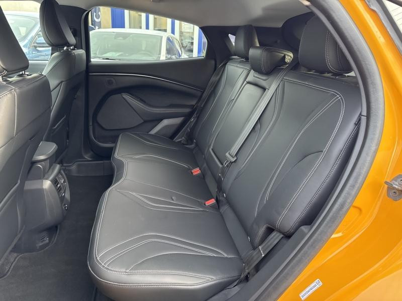 Ford Mustang 269ch Standard Range 72,6kWh Mach-E Propulsion  occasion � Fleury-les-Aubrais - photo n�11