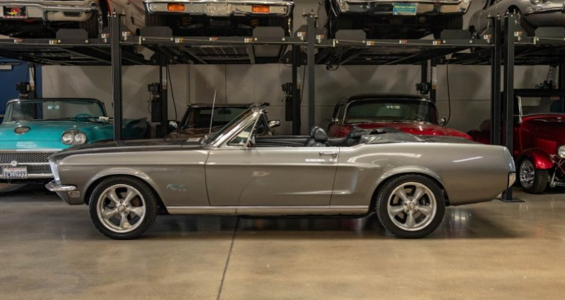 Ford Mustang 302 5.0L V8 Convertible 1968 - photo n°7 Ford Mustang 302 5.0L V8 Convertible  occasion à LYON - photo n°7