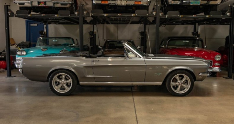 Ford Mustang 302 5.0L V8 Convertible 1968 - photo n°3 Ford Mustang 302 5.0L V8 Convertible  occasion à LYON - photo n°3