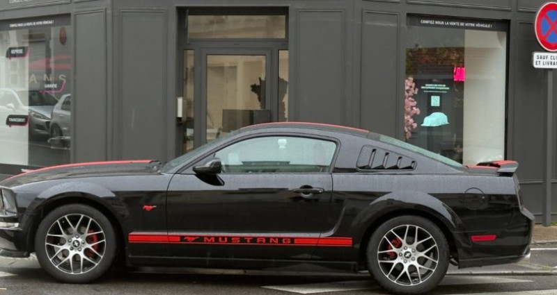 Ford Mustang 4.0 V6 214 cv / LIGNE MAGNAFLOW / HISTORIQUE CONNU  occasion � Cambrai - photo n�6