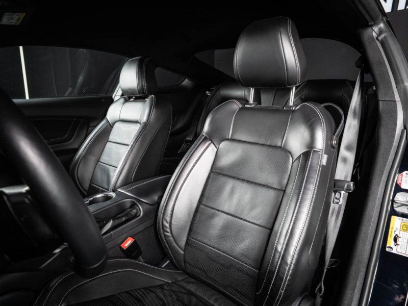 Ford Mustang 5.0 450ch BVA  occasion � L'Union - photo n�11