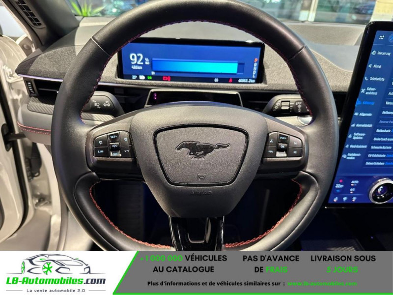 Ford Mustang 99 kWh 351 ch AWD 2022 - photo n°7 Ford Mustang 99 kWh 351 ch AWD  occasion à Beaupuy - photo n°7