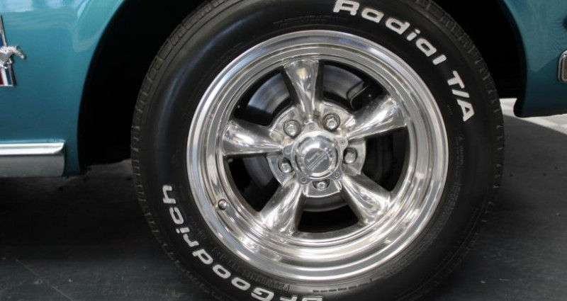 Ford Mustang Coup� Small Block 289 Restaur�e Couleur et carte grise dorig  occasion � VILLENEUVE D'ASCQ - photo n�5