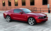 Ford Mustang occasion Rouge année 2010 boite Manuelle Annonce Ford Mustang occasion Essence GT V8 COUPE à Orgeval