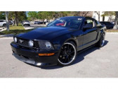 Ford Mustang occasion Noir année 2007 boite Manuelle Annonce Ford Mustang occasion Essence GT V8 coupe GT/CS california speciale à Orgeval