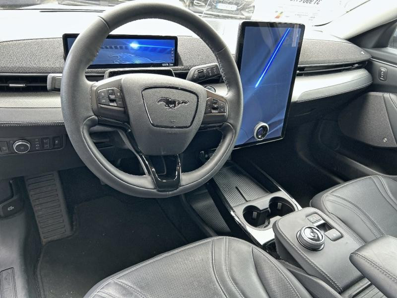 Ford Mustang Mach-E 294ch Extended Range 99kWh Premium Propulsion  occasion  Cherbourg - photo n8