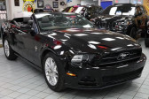 Ford Mustang occasion Noir année 2013 boite Manuelle Annonce Ford Mustang occasion Essence V6 premium cabriolet cuir à Orgeval