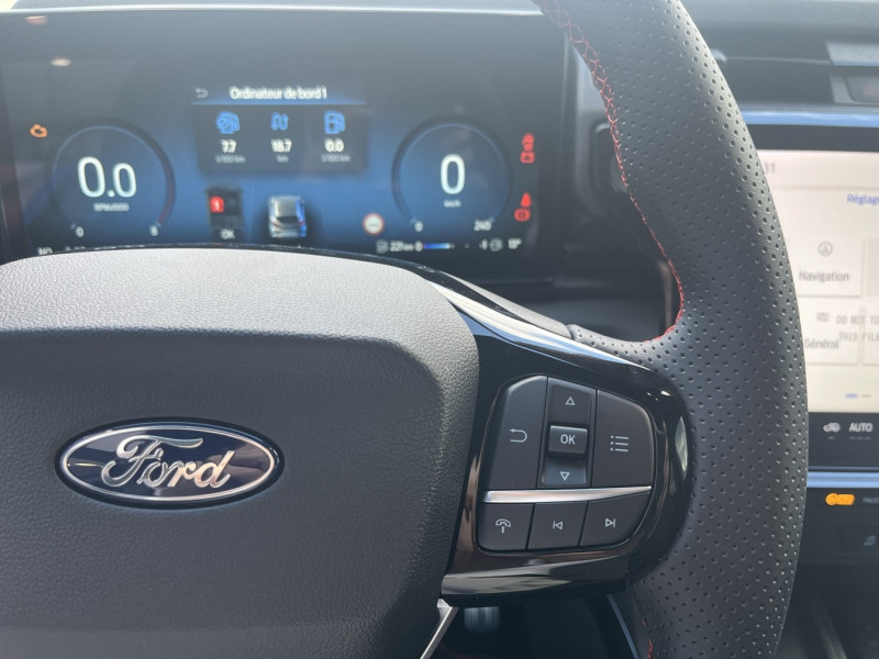 Ford Puma 1.0 EcoBoost Hybrid 125ch ST Line S&S  occasion  Fleury-les-Aubrais - photo n12