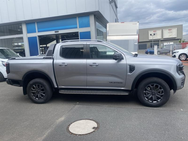 Ford Ranger 2.0 EcoBlue 205ch Stop&Start Double Cabine Wildtrak e-4WD BV  occasion  Fleury-les-Aubrais - photo n4