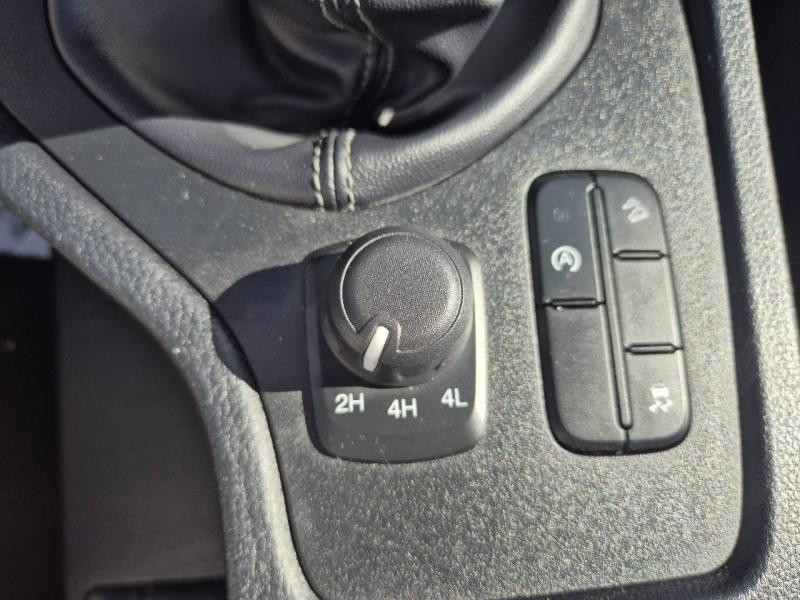 Ford Ranger 2.0 TDCi 170ch Simple Cabine XL  occasion � Amilly - photo n�14