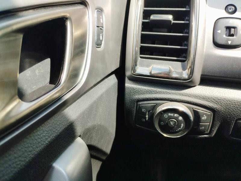 Ford Ranger 2.0 TDCi 213ch Super Cab Limited BVA10  occasion  Varennes-Vauzelles - photo n20