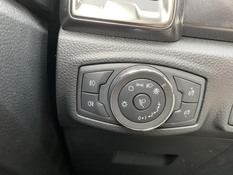 Ford Ranger 2.0 TDCi 213ch Super Cab Wildtrak BVA10  occasion  Saint-Doulchard - photo n13