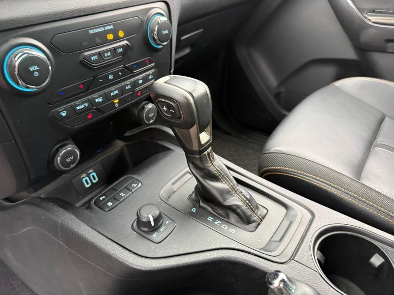 Ford Ranger 2.0 TDCi 213ch Super Cab Wildtrak BVA10  occasion  Beaune - photo n17