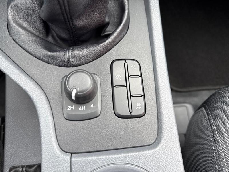 Ford Ranger 2.2 TDCi 160ch Double Cabine XLT Sport  occasion � Cherbourg-Octeville - photo n�16