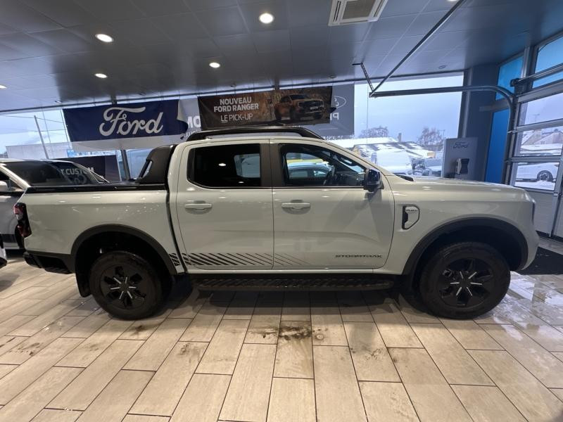Ford Ranger 2.3 EcoBoost GTDi 281ch Stop&Start Double Cabine Stormtrak 4  occasion � Fleury-les-Aubrais - photo n�4