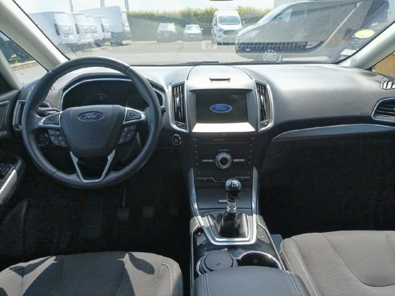 Ford S-max 2.0 EcoBlue 150ch Titanium Euro6.2  occasion  Saint-Lô - photo n3