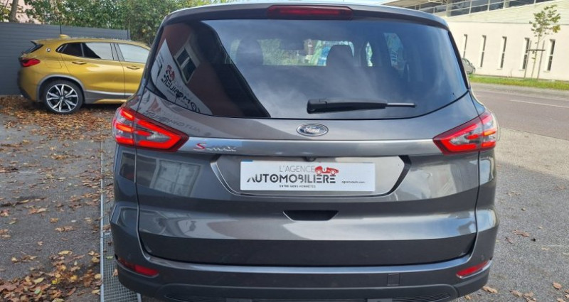 Ford S-max 2.0 TDCi 150 ch S&S Titanium 7 Places 2015 - photo n°6 Ford S-max 2.0 TDCi 150 ch S&S Titanium 7 Places  occasion à Danjoutin - photo n°6