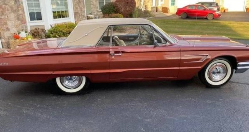 Ford Thunderbird  1965 - photo n°5 Ford Thunderbird   occasion à LYON - photo n°5