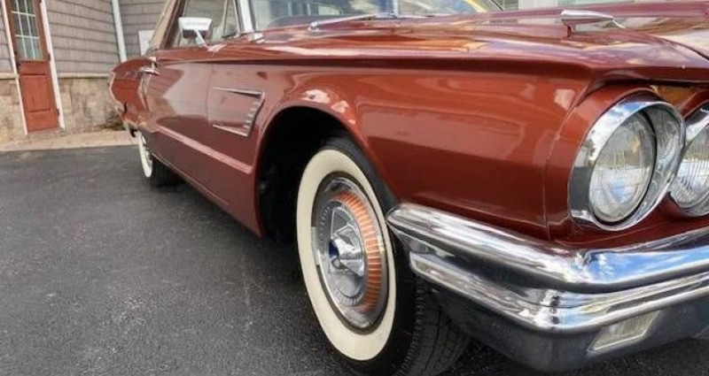 Ford Thunderbird  1965 - photo n°4 Ford Thunderbird   occasion à LYON - photo n°4