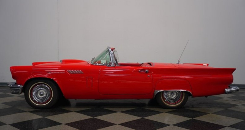 Ford Thunderbird  1957 - photo n°3 Ford Thunderbird   occasion à LYON - photo n°3