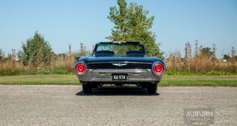 Ford Thunderbird  1962 - photo n°4 Ford Thunderbird   occasion à LYON - photo n°4