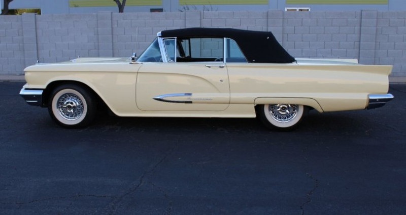 Ford Thunderbird  1959 - photo n°7 Ford Thunderbird   occasion à LYON - photo n°7