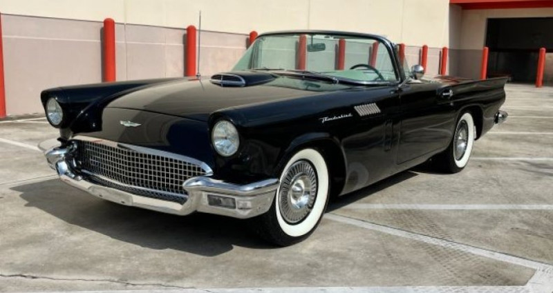 Ford Thunderbird  1957 - photo n°2 Ford Thunderbird   occasion à LYON - photo n°2
