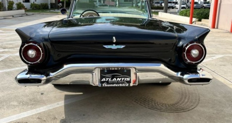 Ford Thunderbird  1957 - photo n°5 Ford Thunderbird   occasion à LYON - photo n°5