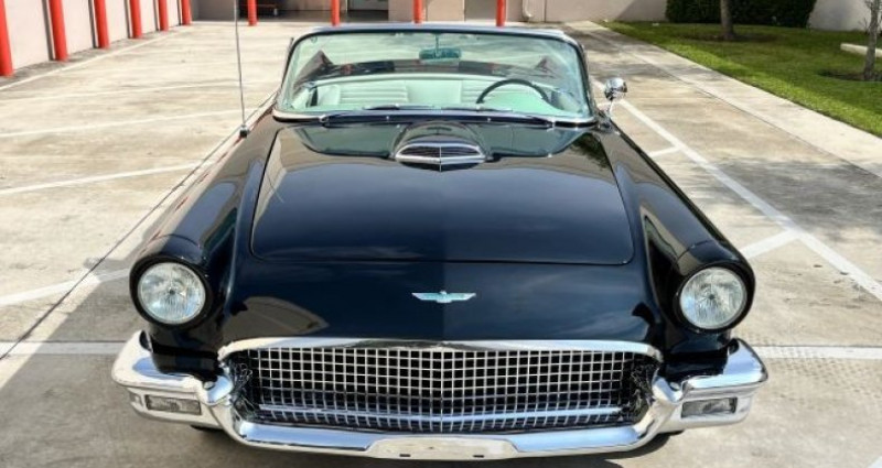 Ford Thunderbird  1957 - photo n°3 Ford Thunderbird   occasion à LYON - photo n°3